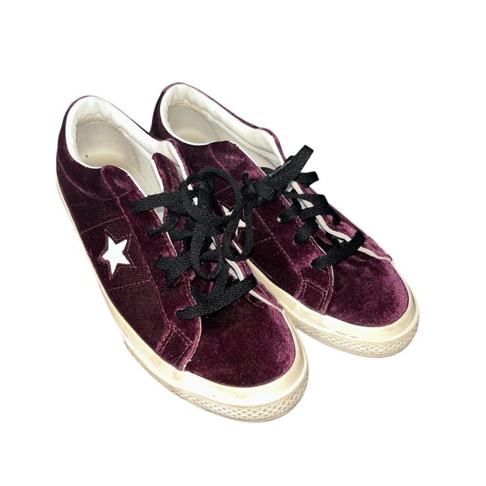 Converse Kids Sneakers in Burgundy and Black